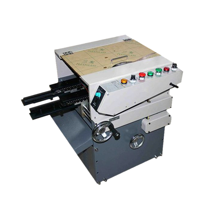 BT-600 自動(dòng)鏈帶式PCB切腳機(jī)